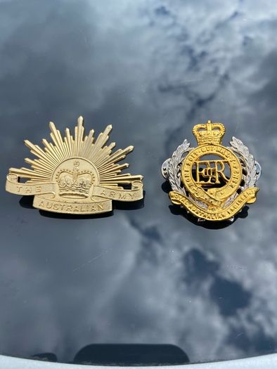 Australian military cap badges
