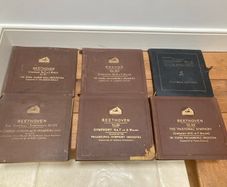 LPs Hardback classical 78's