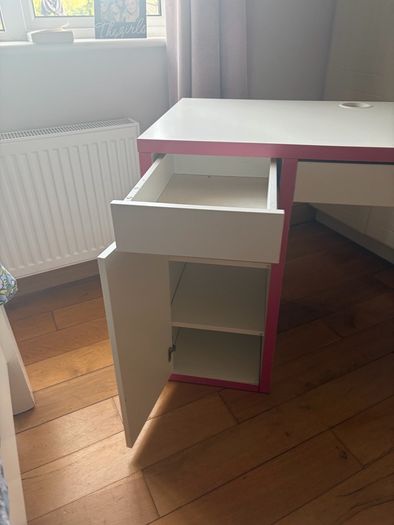 ikea desk and swivel chair