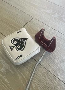Odessey red tank 7 putter