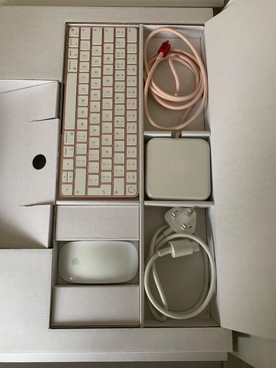 Apple iMac 2021 M1 24inch 8GB SSD 8-Core CPU 256gb capacity Rose Apple plus accessories