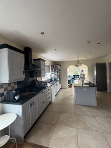 Oak Kitchen, granite island countertops & dresser