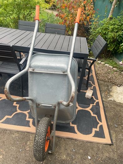Wheelbarrow