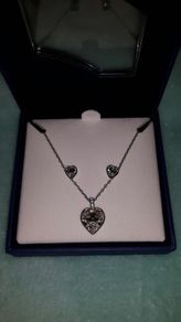 Swarovski set