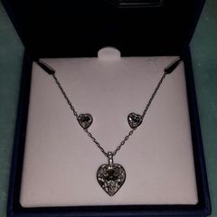 Swarovski set