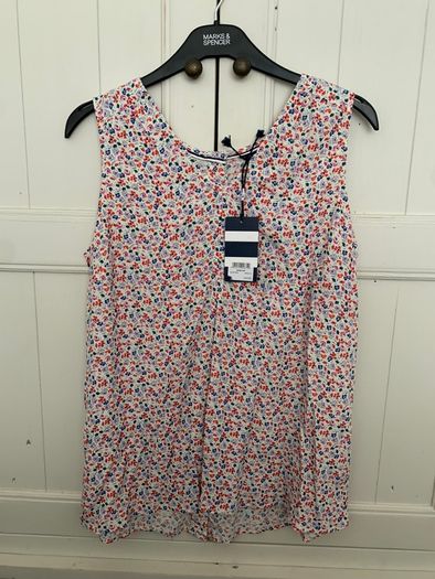 Women's Top NEW