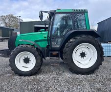 Valtra 6750