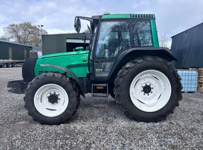 Valtra 6750