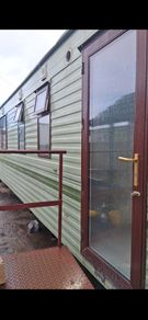 mobile Home double galzed windows and door