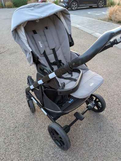 baby stroller