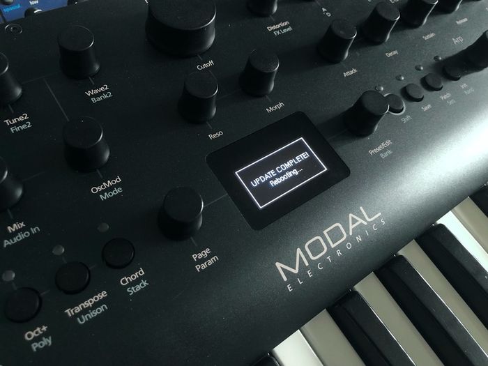 Modal Electronics Argon8