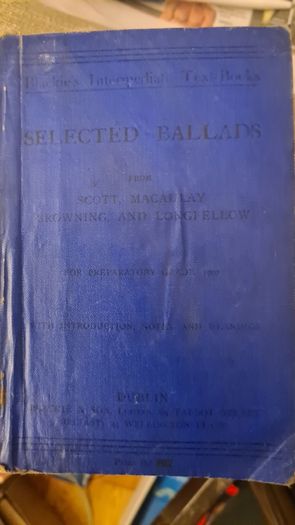. Selected Ballads From Scott, Macaulay Browning And Longfellow. Fior Preparatory Grade 1907. Paperback In Good Condition.