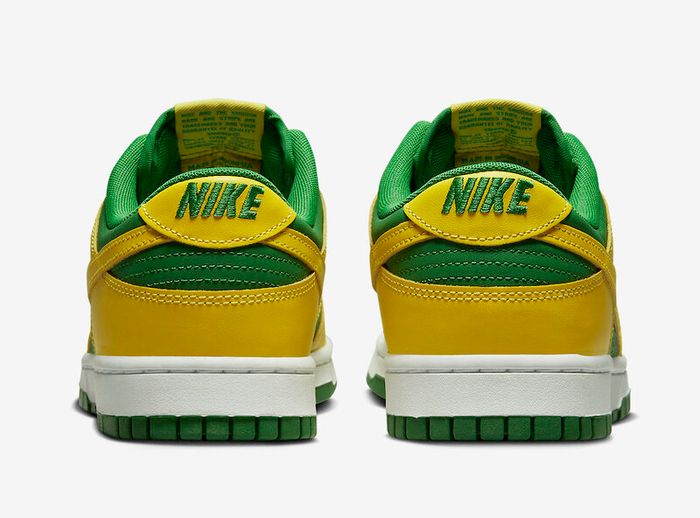 Nike Dunk Low Reverse Brazil UK 10 / US 11 DEADSTOCK