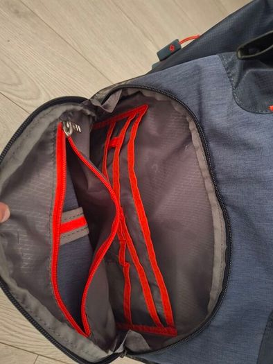 Samsonite Laptop Bag wheels