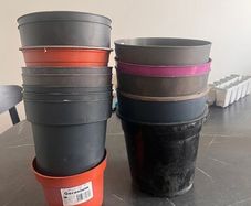 Plant pots