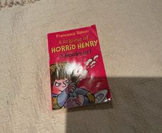 Horrid Henry 3 books in 1