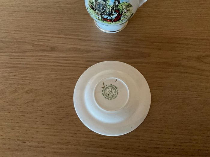 Vintage Arklow Pottery A Souvenir of Courtown Shamrock Saucer
