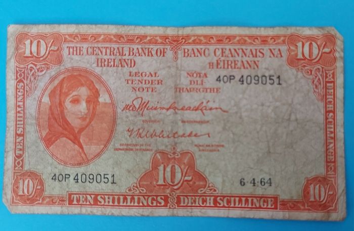 Irish 1964 Lavery ten shilling banknote in Fine  condition