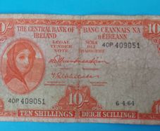 Irish 1964 Lavery ten shilling banknote in Fine  condition