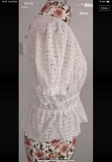 top Bnwt pull & bear short sleeve lace top