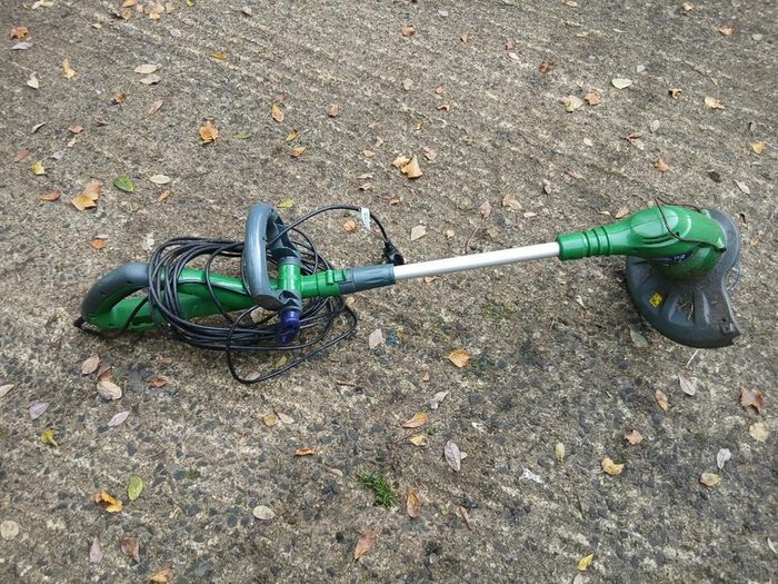 Petrol 4-in-1 Garden Multi-Tool Set (Hedge Trimmer, Strimmer, Pruner, Brushcutter)