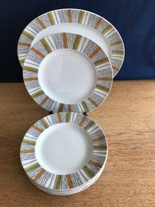 Vintage Retro Sienna Midwinter Breakfast  Plate