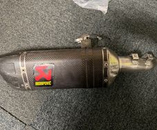 Yamaha R3 Akrapovic exhaust