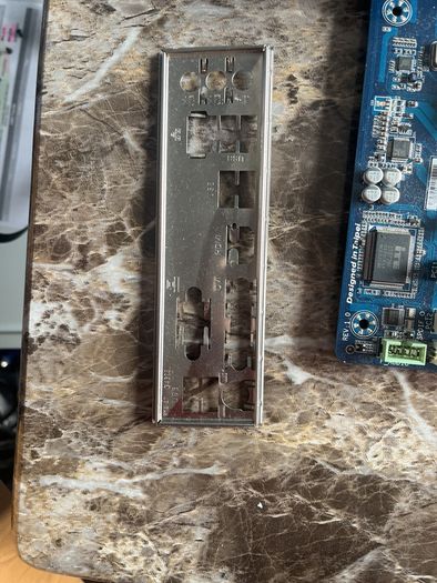 i5 3330 and Gigabyte H77 Motherboard