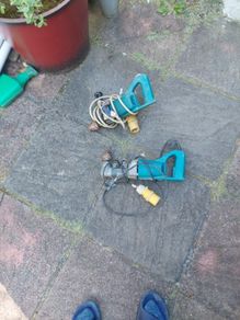 2 no Makita drill,s. One angle and one straight. Both are working fine.