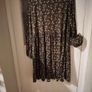 New look Curves mixed floral Dress, round neck long sleeves, green mix floralprint Smock dress  like new Image 2
