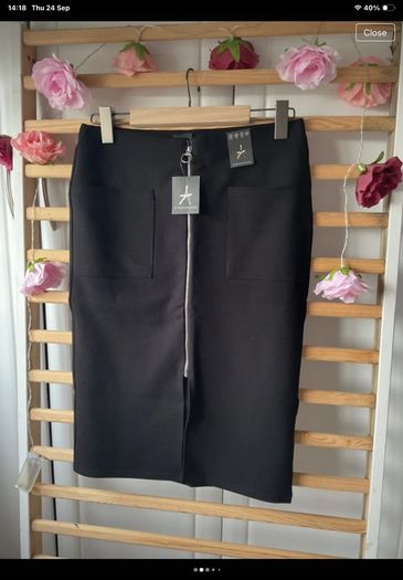 skirt Bnwt black pencil skirt size 12 front zipped detail