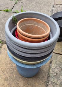 plant pots