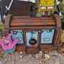 Krusty Krab bird house Image 3