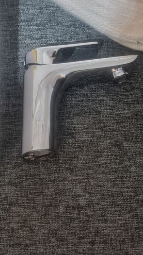 Bathroom or kitchen jasmin by sonas chrome taps with flexes new in boxes