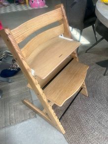 Stokke Tripp Trapp chair with babyset and harness