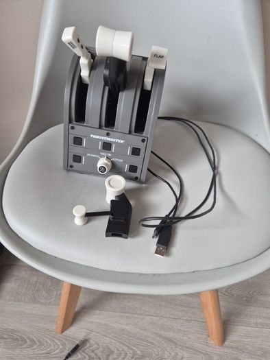 Thrustmaster Yoke Pack Boeing Edition