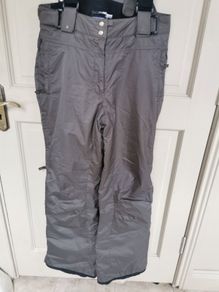 ladies Ski pants size L