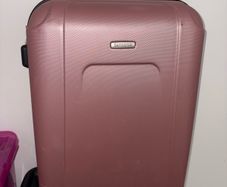 Samsonite medium case