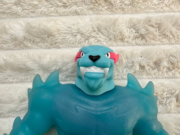 Mr Beast Lab Goo Jit Zu Hypercharged Panther Stretchy Action Figure approx.12 cm. Used Please see photos