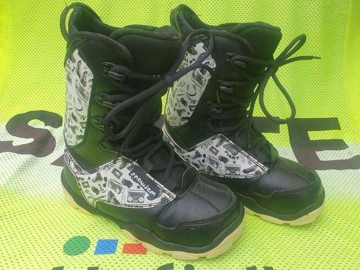 Snowjam boots