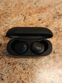 Ear phone