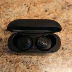 Ear phone