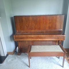 Free piano