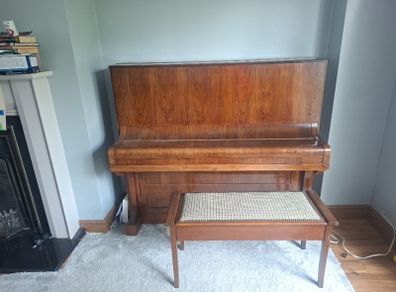 Free piano