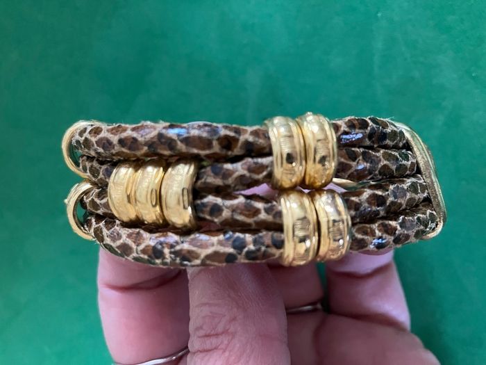 Woman Multi-layer leather bracelet