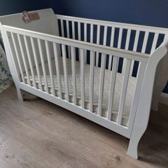 mamma's and pappa's cot