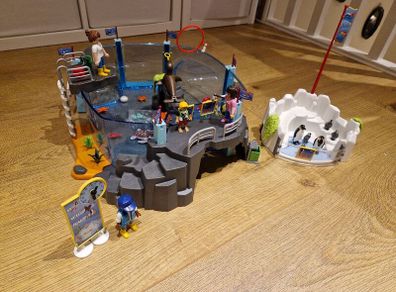Playmobil 70537 - Aquarium & Penguin Enclosure