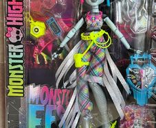 Monster High Doll Frankie Stein