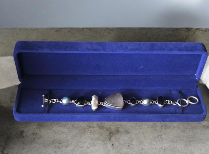 Stunning Handmade Sterling Silver 925 Statement Bracelet with Natural Gemstones