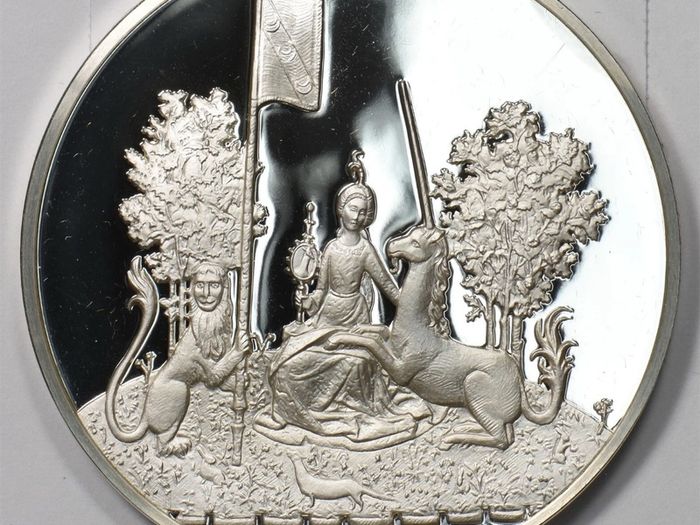 Rare Medal Sterling Silver 925 weight 65g Proof La Dame A La Licorne fraklin mint 2.3oz